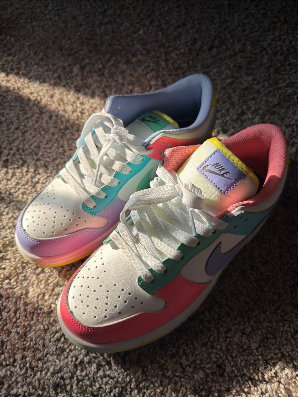 Nike SE Easter Dunk Low